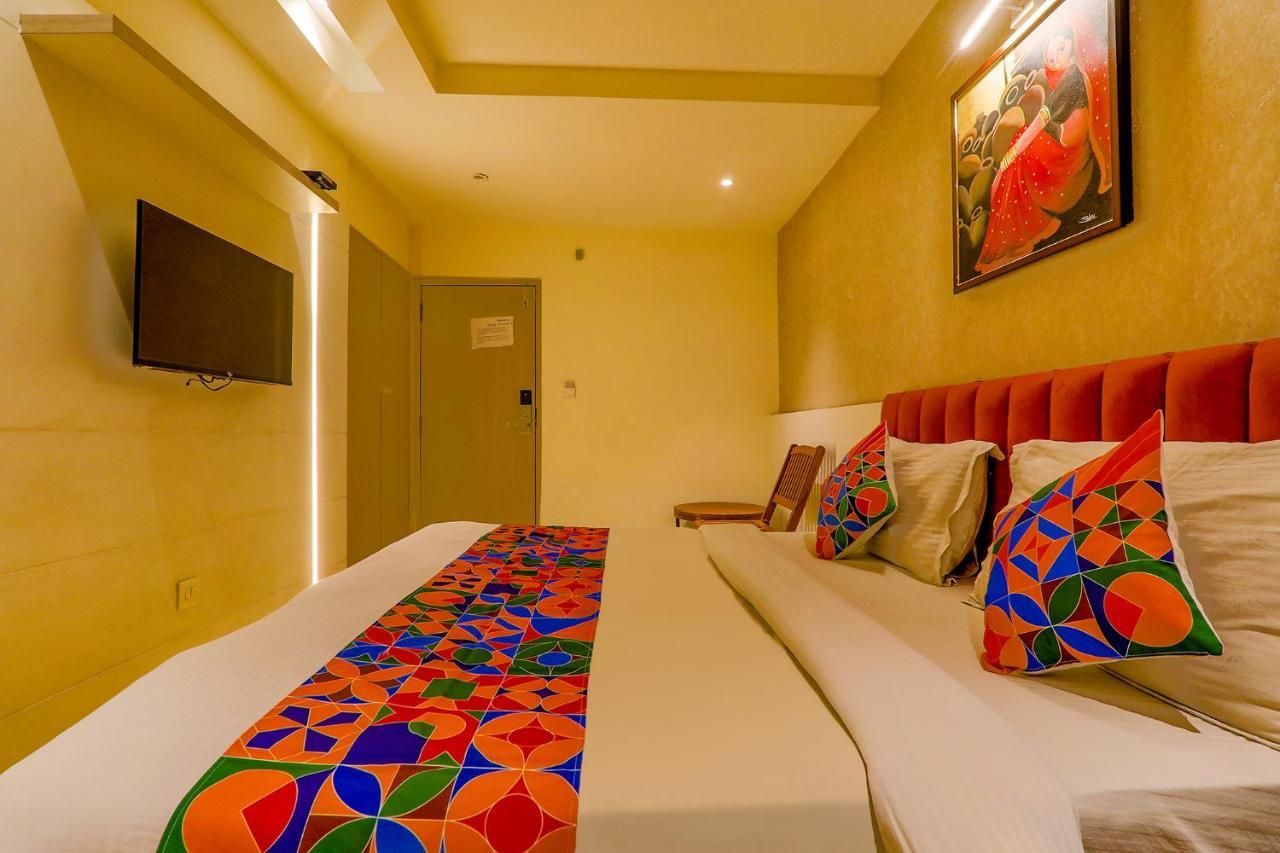 Townhouse Geetraj Near Shalimar Gateway Lucknow Hotel Luaran gambar