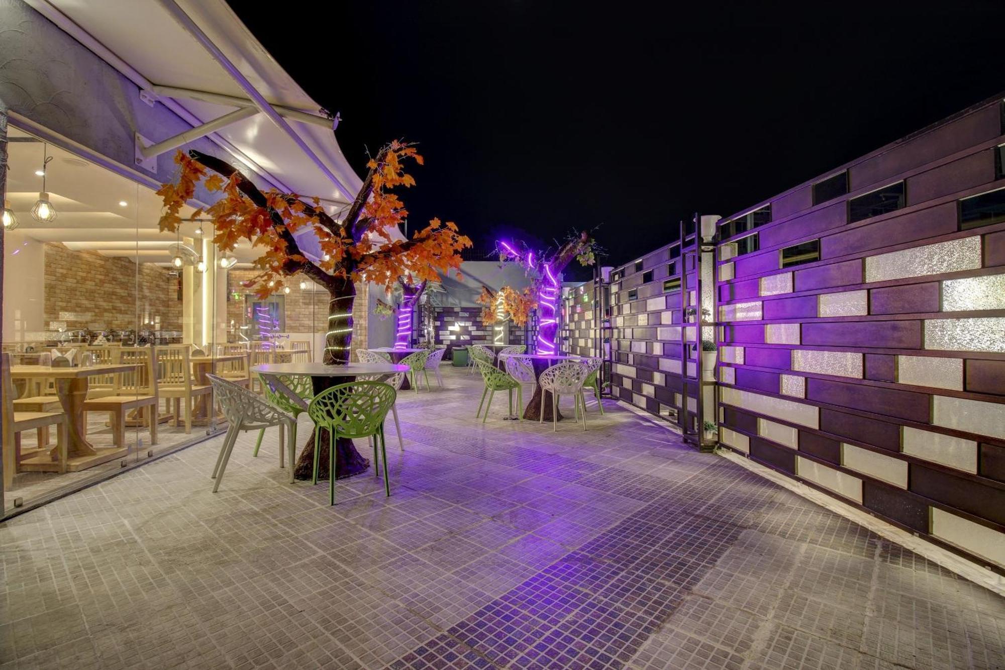 Super Townhouse Geetraj Near Shalimar Gateway Lucknow Hotel Luaran gambar